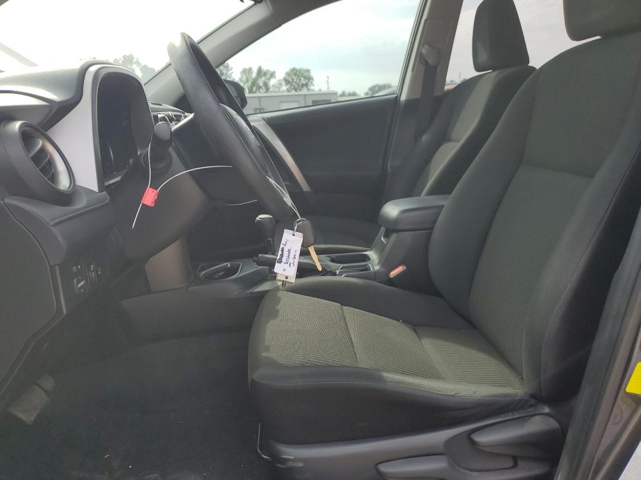 2017 Toyota Rav4 Le VIN: JTMZFREV3HJ143240 Lot: 56947275