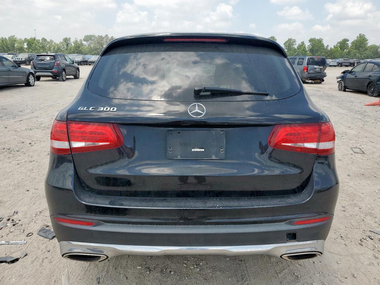 2018 Mercedes-Benz Glc 300 VIN: WDC0G4JB0JV073323 Lot: 58000885