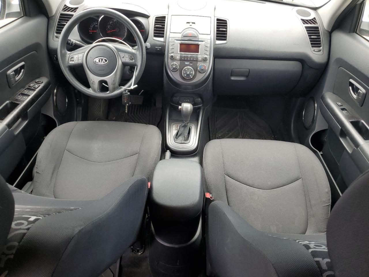 2011 Kia Soul + VIN: KNDJT2A29B7708202 Lot: 56979945
