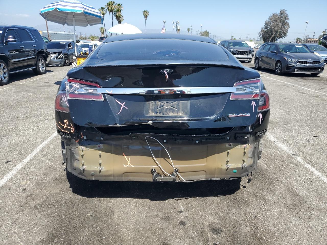 2020 Tesla Model S VIN: 5YJSA1E43LF415780 Lot: 56511455