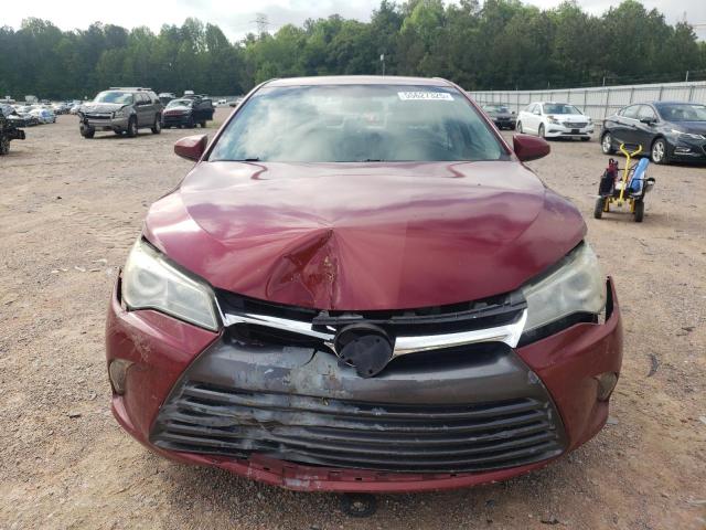  TOYOTA CAMRY 2015 Красный