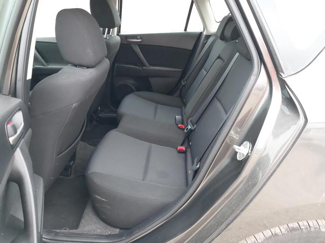 2011 MAZDA 3 TS2 D