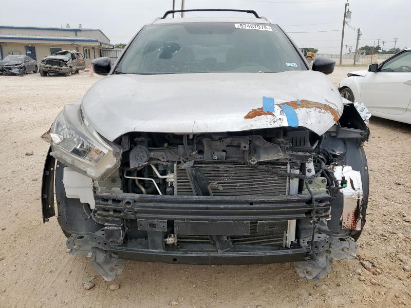  NISSAN KICKS 2019 Серебристый