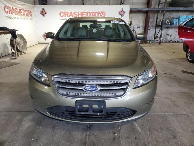  FORD TAURUS 2012 Зелений