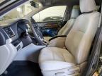 2016 Toyota Highlander Le for Sale in Blaine, MN - Front End