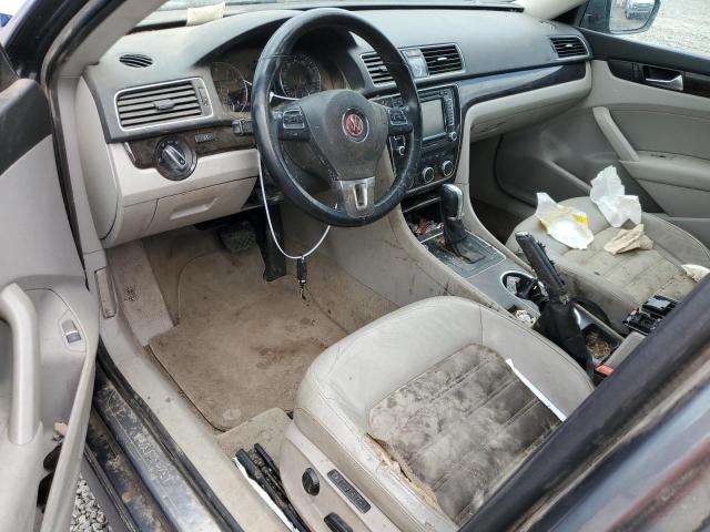  VOLKSWAGEN PASSAT 2014 Серый