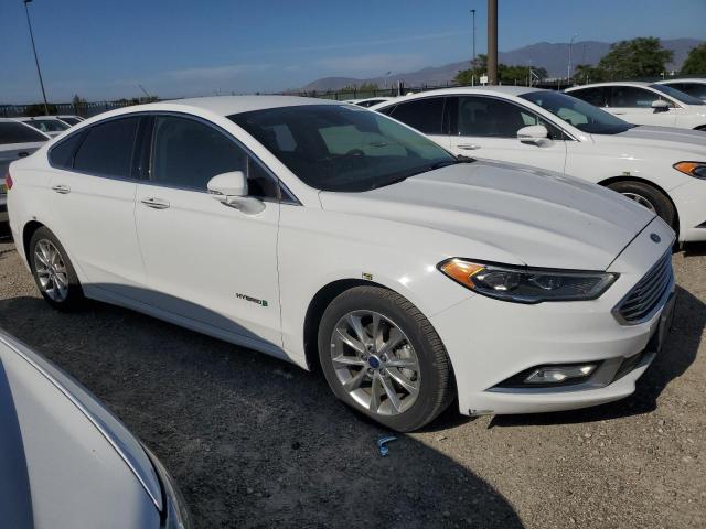 Седани FORD FUSION 2017 Білий