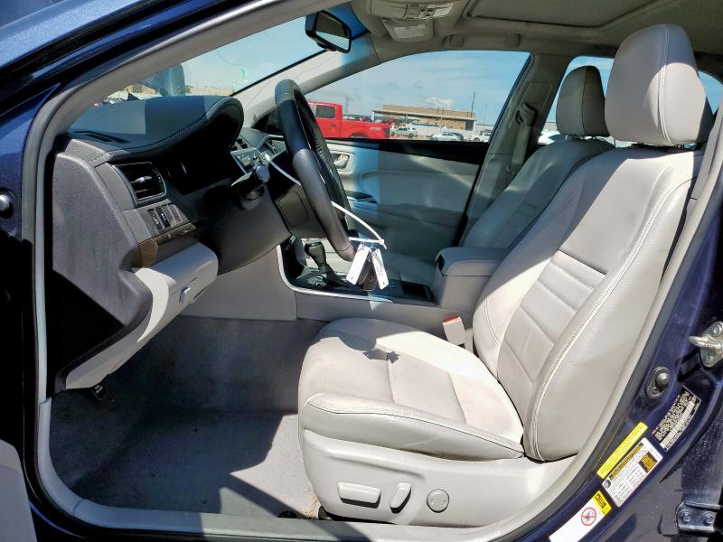  TOYOTA CAMRY 2015 Granatowy