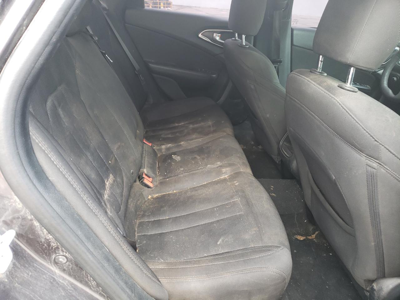 2016 Chrysler 200 Limited VIN: 1C3CCCAB7GN130378 Lot: 57267725