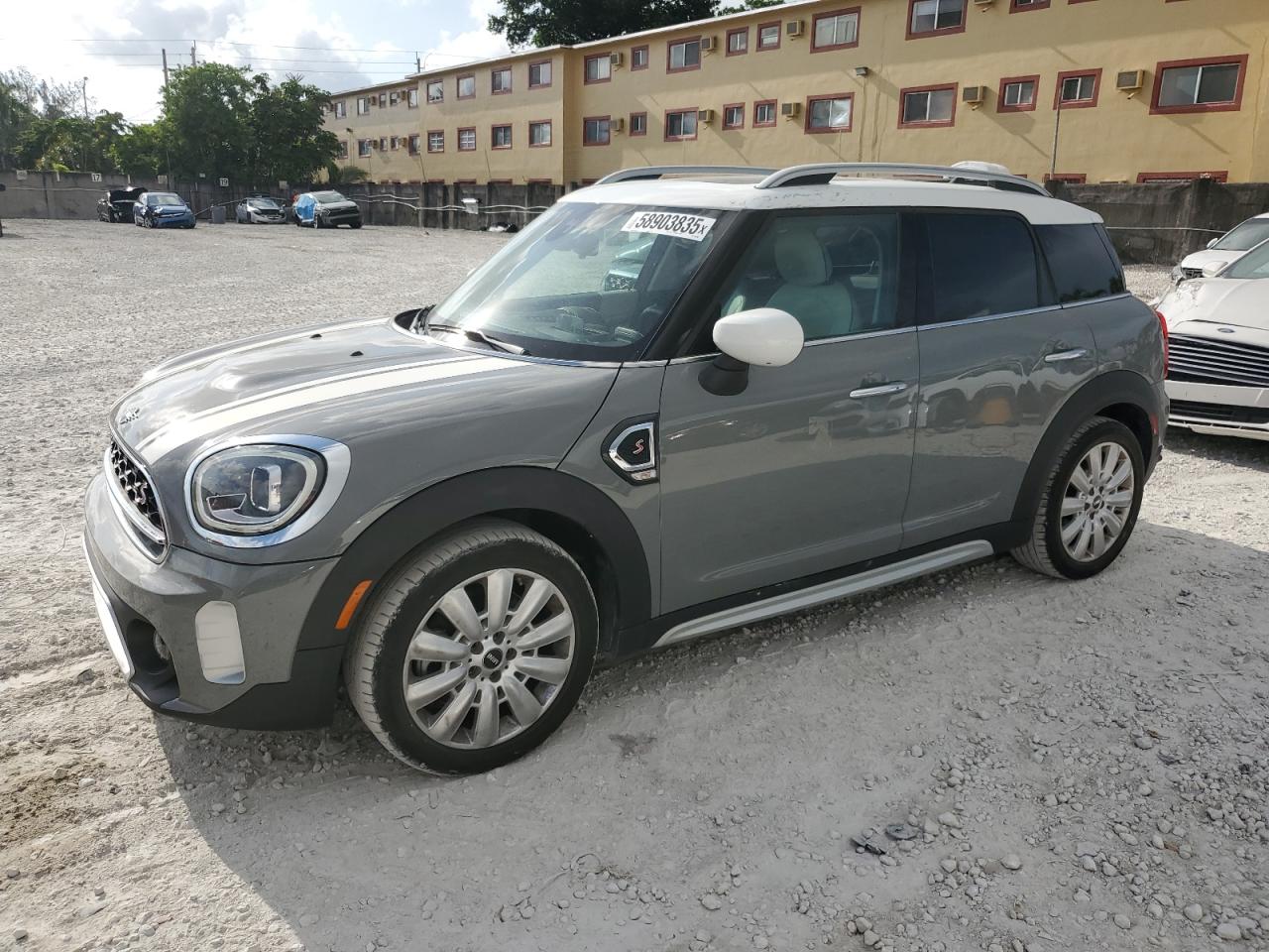2021 Mini Cooper S Countryman for Sale in Opa Locka, FL - Minor Dent/Scratches