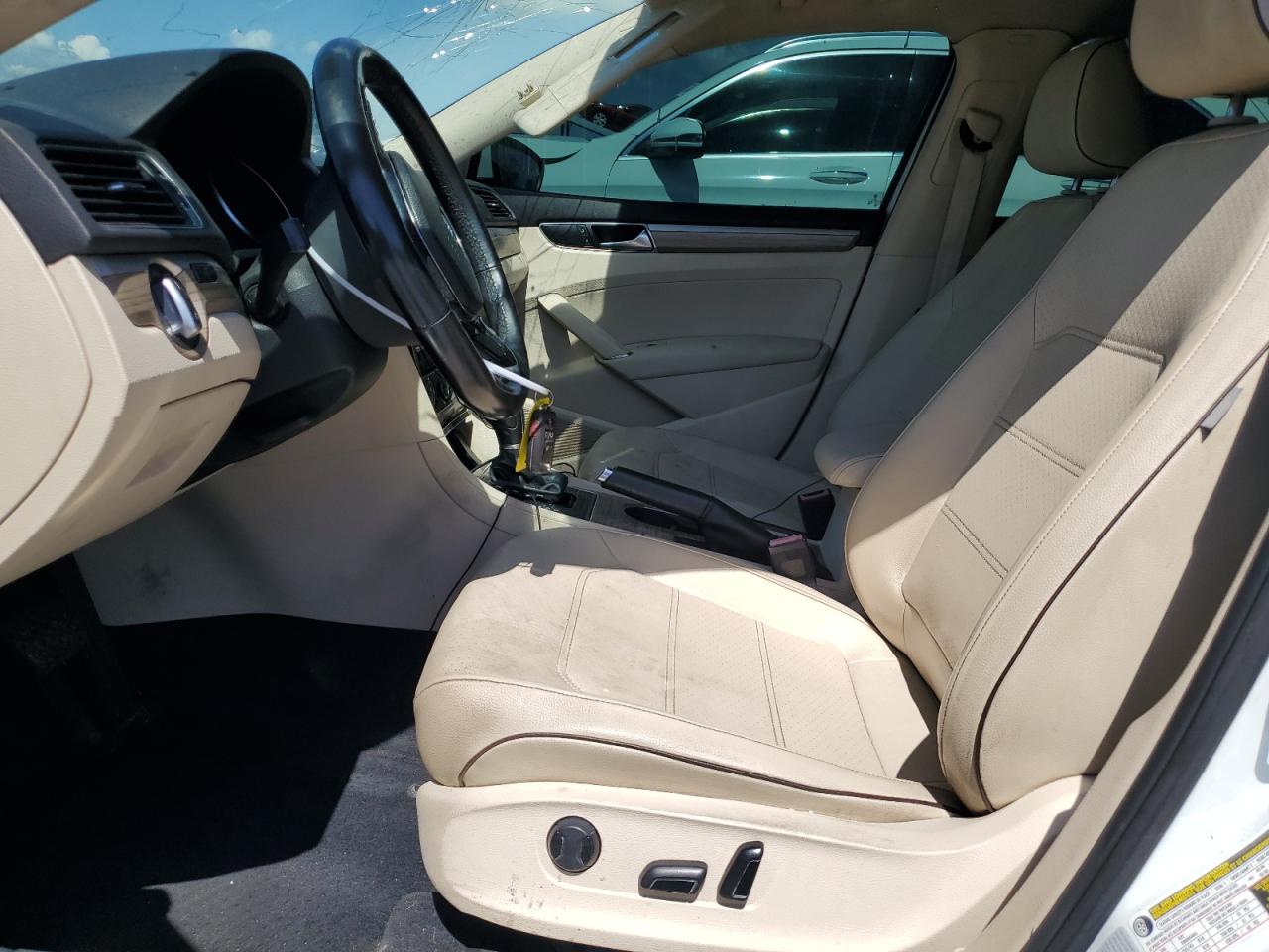 2017 Volkswagen Passat Se VIN: 1VWGT7A35HC027550 Lot: 56913715