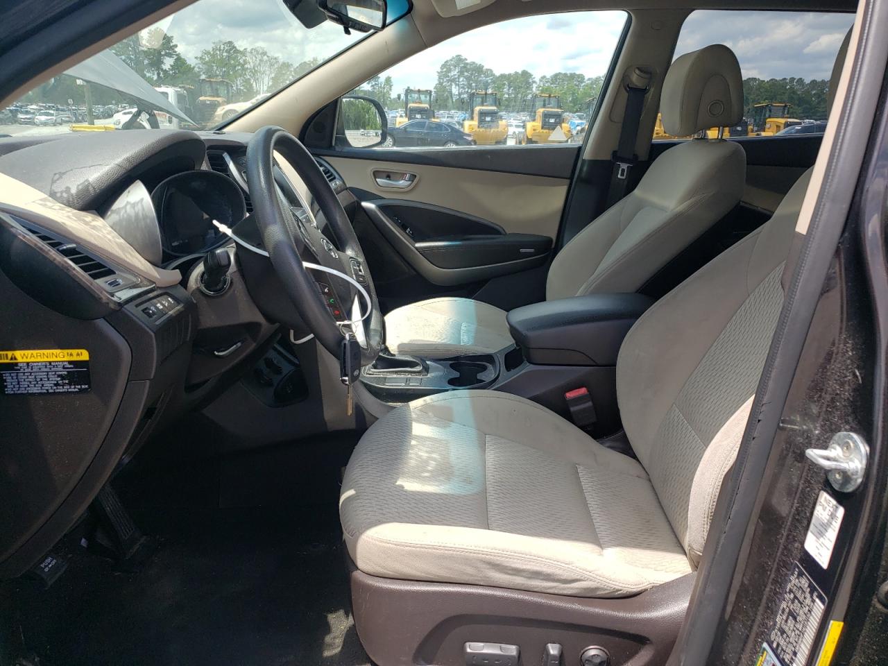 2017 Hyundai Santa Fe Se VIN: KM8SM4HF1HU187150 Lot: 56861955
