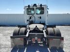 2015 Freightliner Cascadia 125 Semi Truck na sprzedaż w Gastonia, NC - Front End