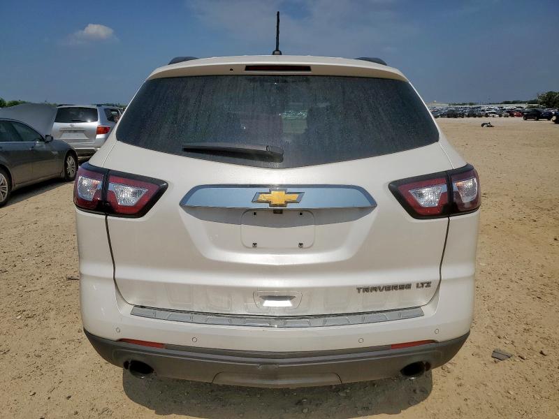 Parquets CHEVROLET TRAVERSE 2014 White