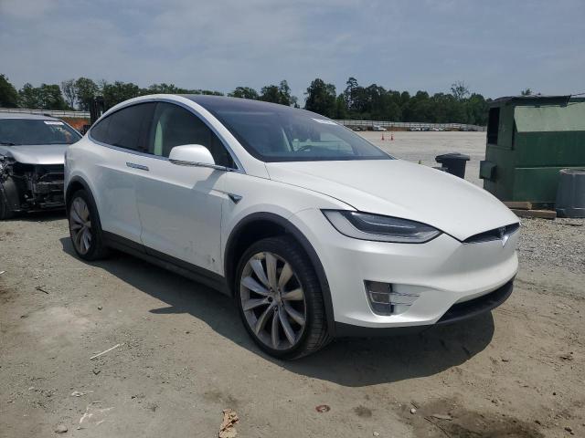  TESLA MODEL X 2017 Белый