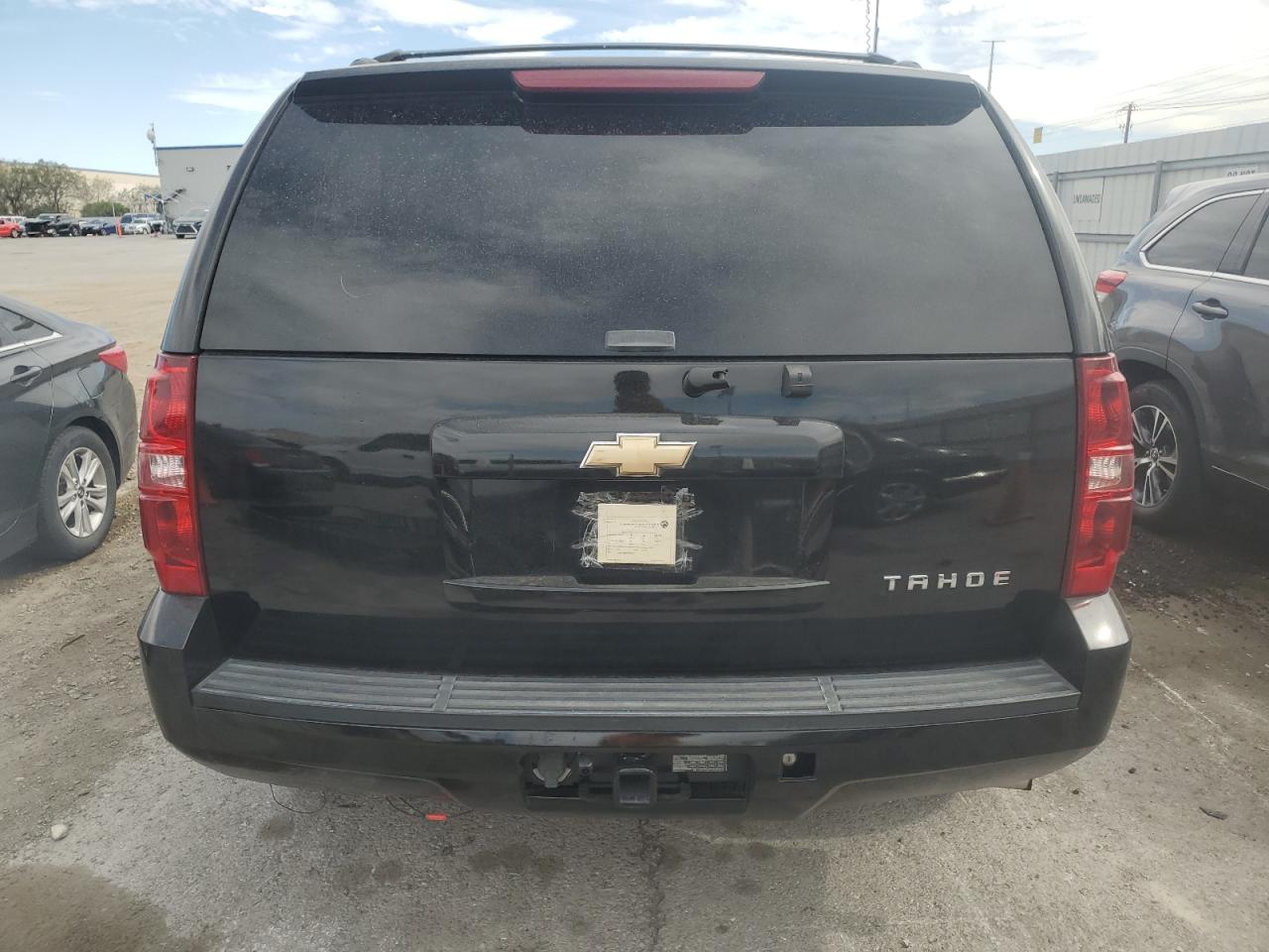 2007 Chevrolet Tahoe C1500 VIN: 1GNFC13067R159217 Lot: 57587225