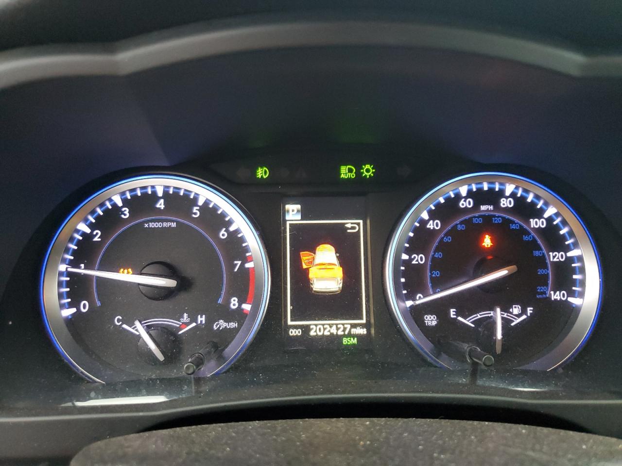 2018 Toyota Highlander Se VIN: 5TDKZRFH2JS265873 Lot: 56623075