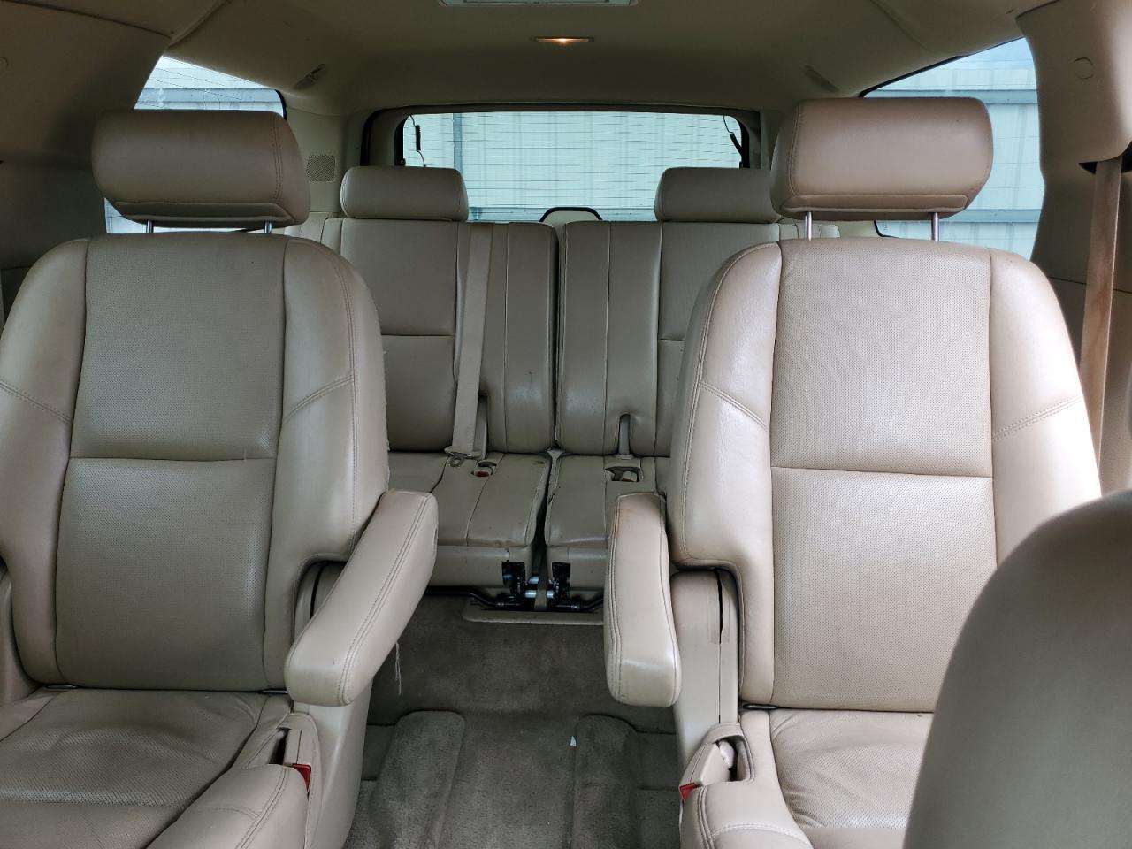 2010 GMC Yukon Xl Denali VIN: 1GKUKMEF4AR183582 Lot: 56564125