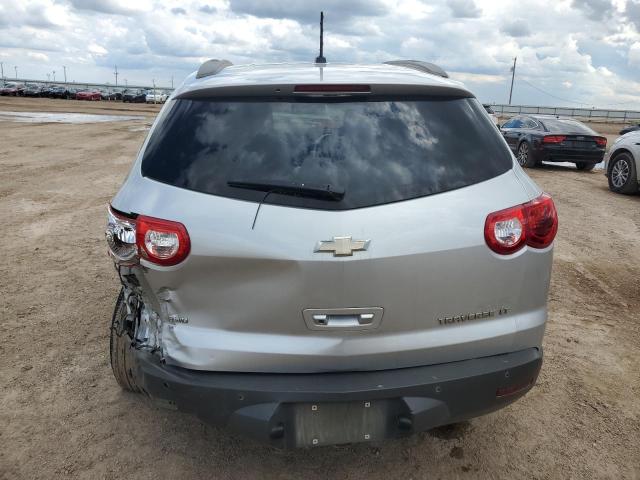 Parquets CHEVROLET TRAVERSE 2012 Srebrny