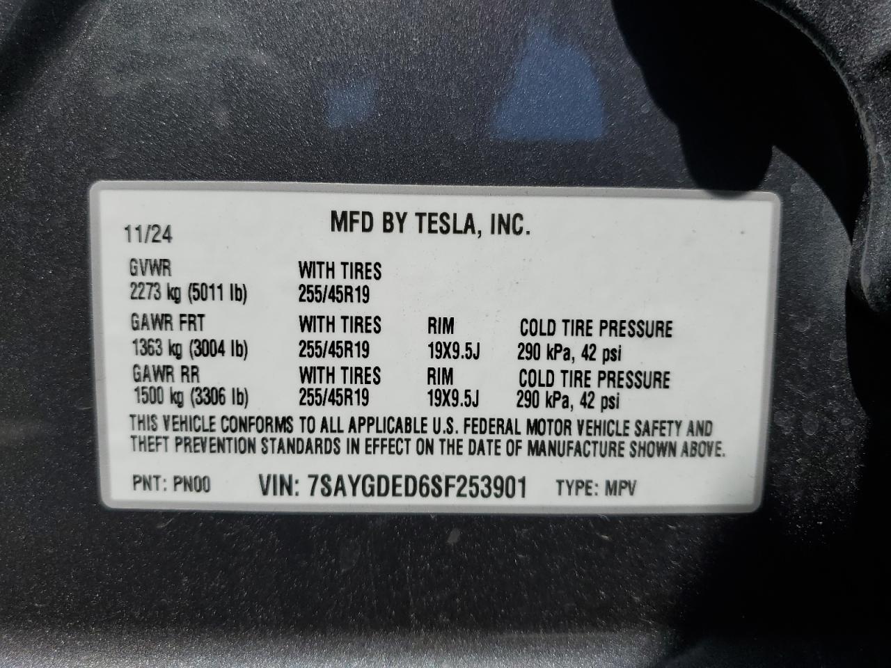 2025 Tesla Model Y VIN: 7SAYGDED6SF253901 Lot: 57075245