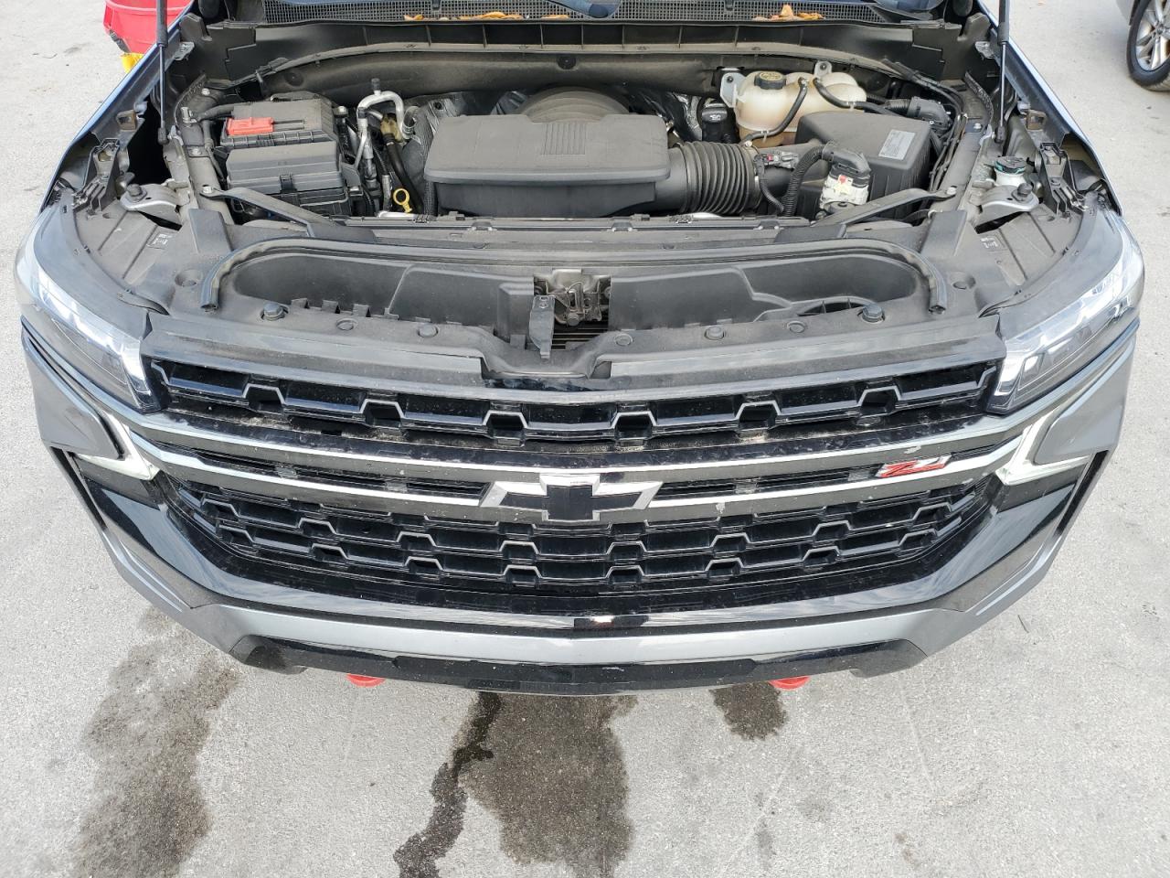 2021 Chevrolet Suburban K1500 Z71 VIN: 1GNSKDKD9MR385447 Lot: 55764935