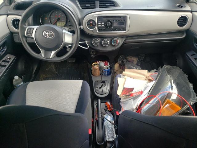  TOYOTA YARIS 2013 Серый