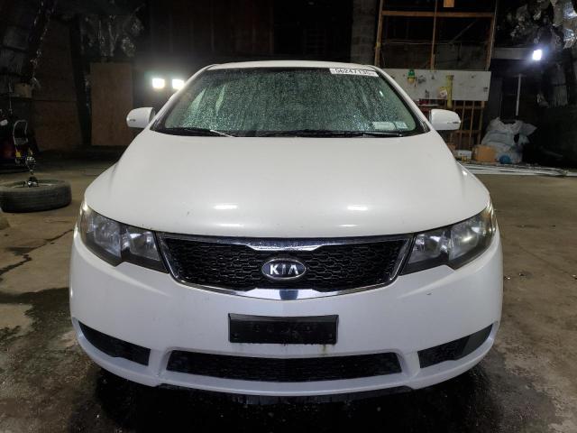 Sedans KIA FORTE 2012 Biały