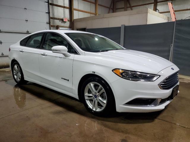  FORD FUSION 2018 Белый