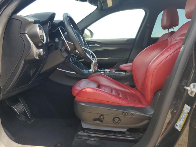  ALFA ROMEO STELVIO 2022 Чорний