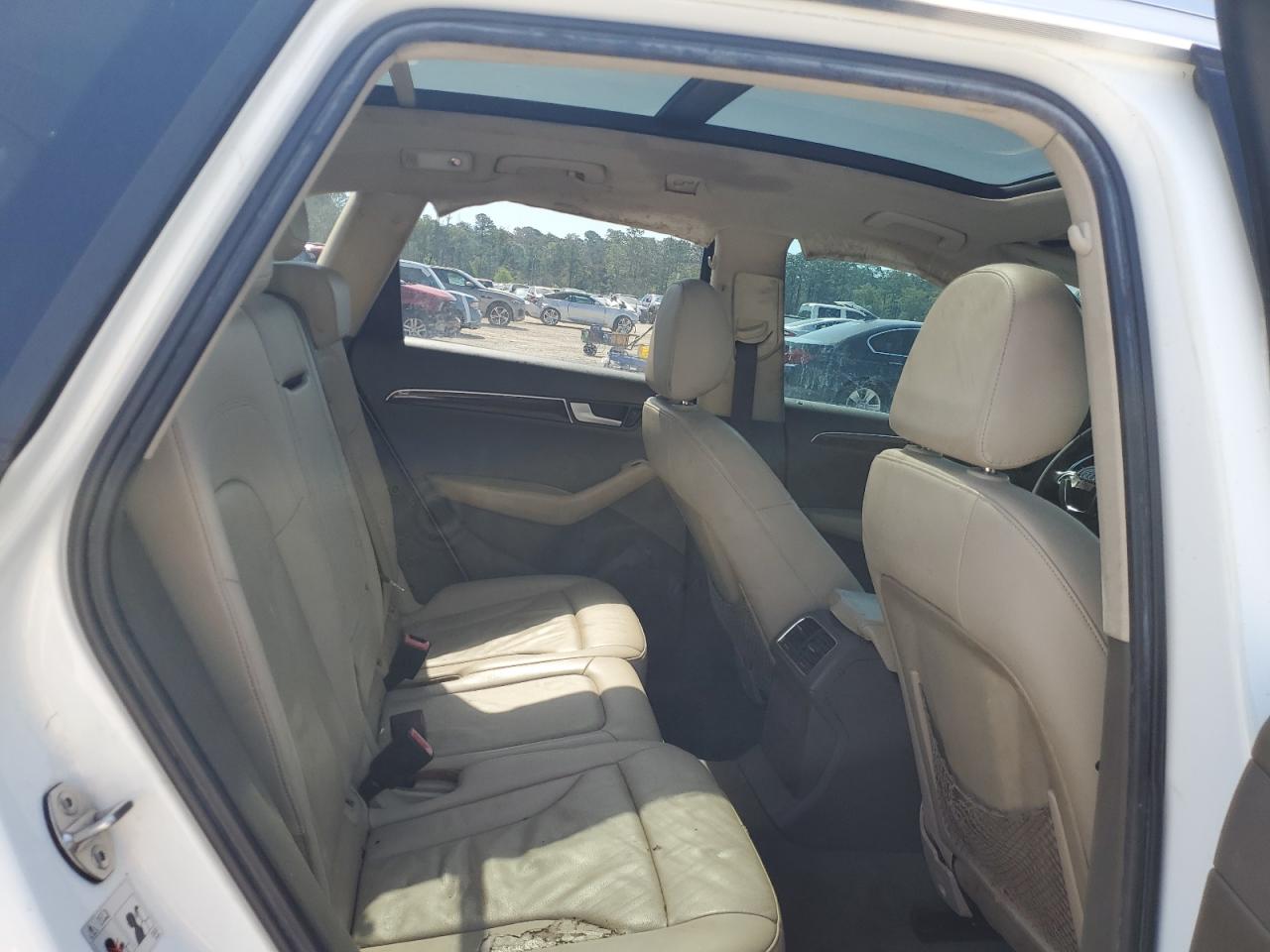 2010 Audi Q5 Premium VIN: WA1CKAFP5AA074781 Lot: 57316765