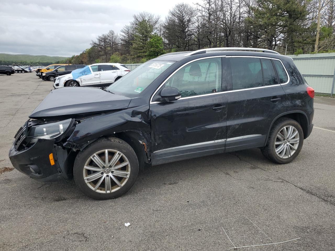 2014 Volkswagen Tiguan S