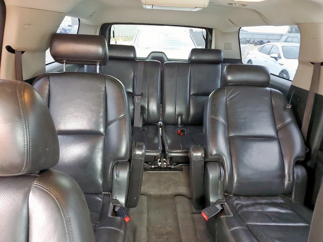 2010 GMC Yukon Xl Denali VIN: 1GKUCMEF8AR209940 Lot: 58960245