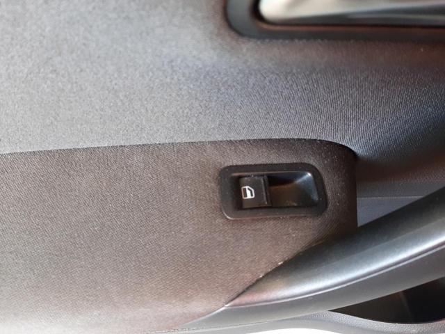 2011 VOLKSWAGEN POLO SE 60