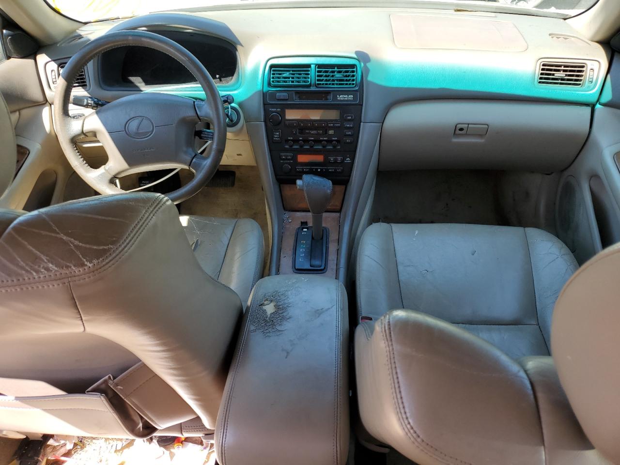 1998 Lexus Es 300 VIN: JT8BF28G9W0141645 Lot: 54832345