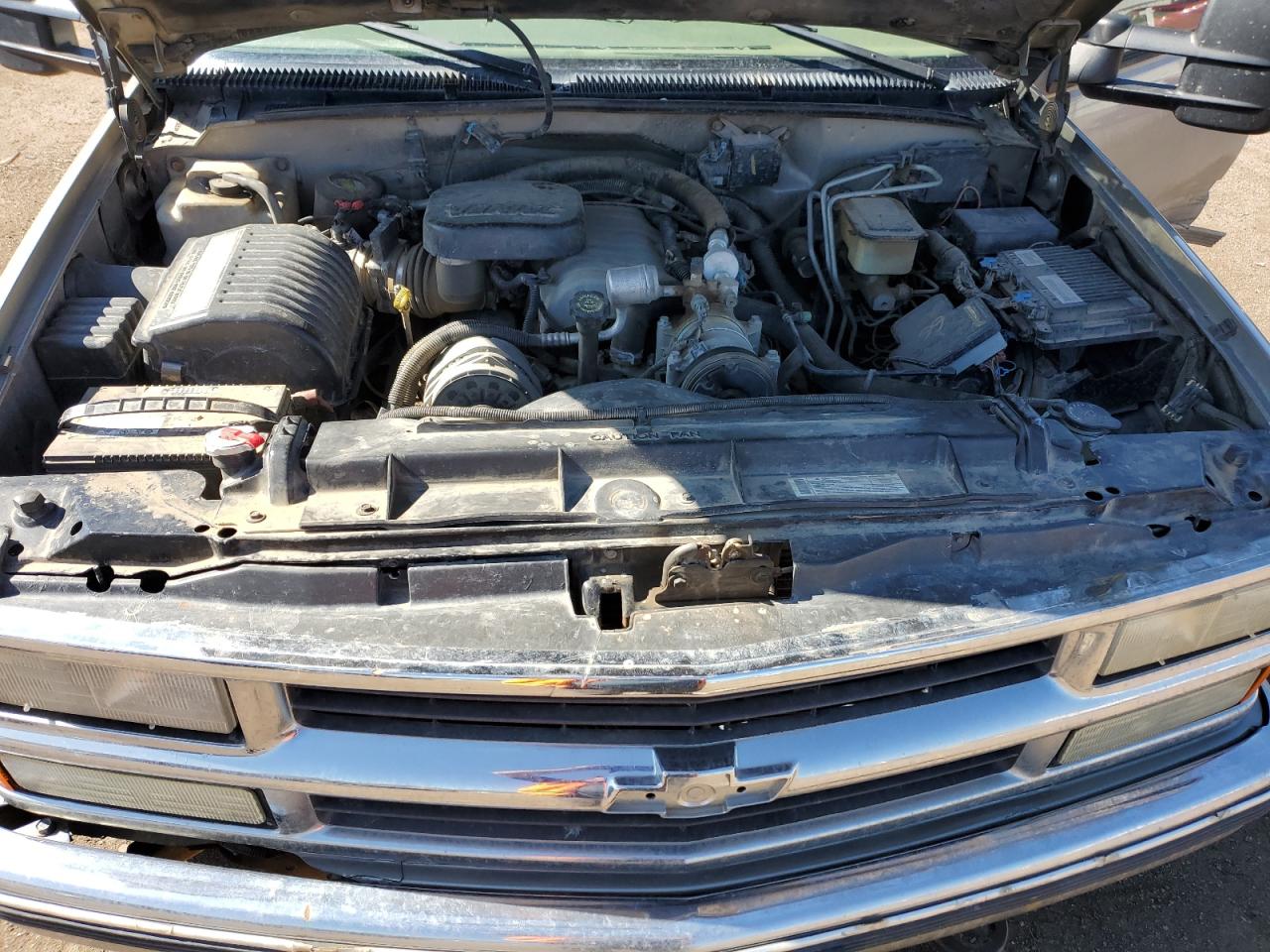 2000 Chevrolet Gmt-400 K3500 VIN: 1GCHK33JXYF495707 Lot: 55843745