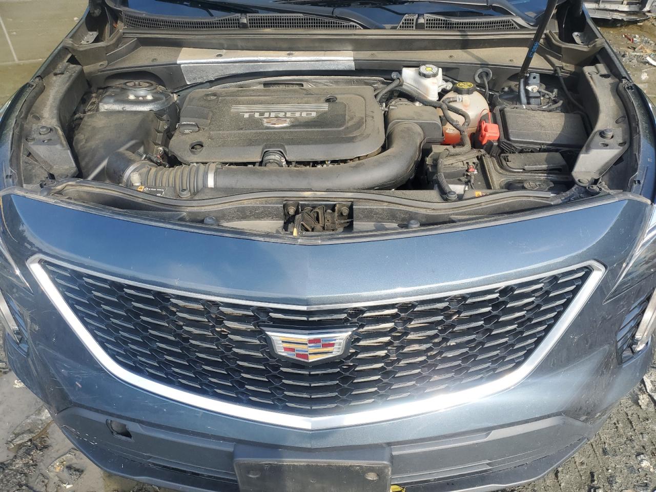 2020 Cadillac Xt4 Luxury VIN: 1GYAZAR45LF142183 Lot: 58820725