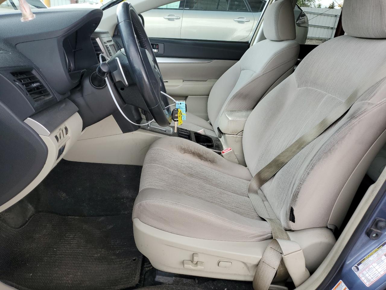 2014 Subaru Outback 2.5I Premium VIN: 4S4BRBCC8E3219323 Lot: 57081015