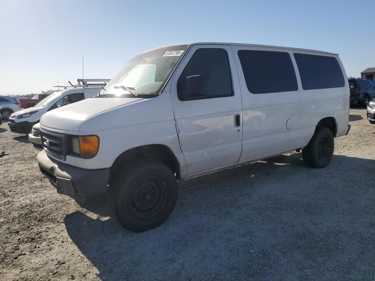 2004 Ford Econoline E350 Super Duty Wagon