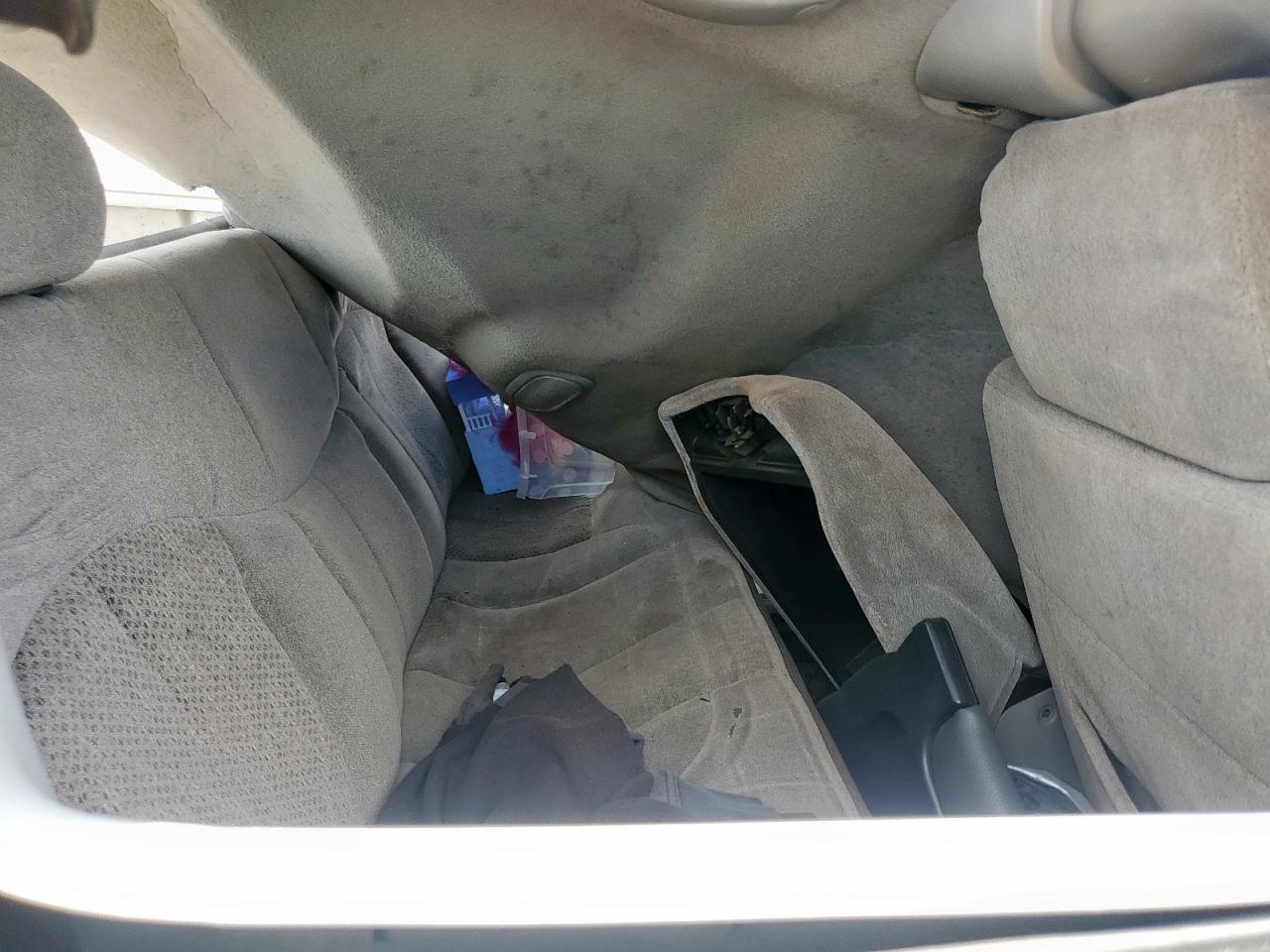 2000 Chevrolet Silverado C1500 VIN: 1GCEC19T7YZ116982 Lot: 57515295