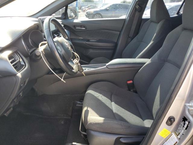  TOYOTA C-HR 2018 Srebrny