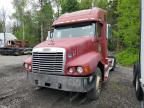1997 FREIGHTLINER CONVENTIONAL FLC120   à vendre chez Copart ON - COOKSTOWN