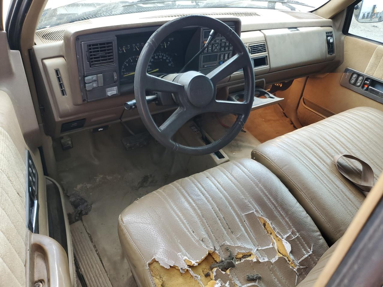 1994 GMC Sierra K1500 VIN: 2GTEK19K3R1574913 Lot: 55939635