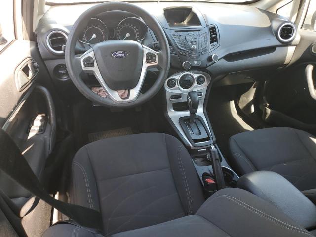  FORD FIESTA 2018 Сріблястий