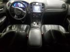 2016 Chrysler 300 S zu verkaufen in Davison, MI - Front End