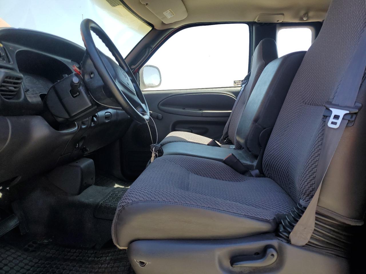 2001 Dodge Ram 1500 VIN: 3B7HC13Y81M553382 Lot: 59171165