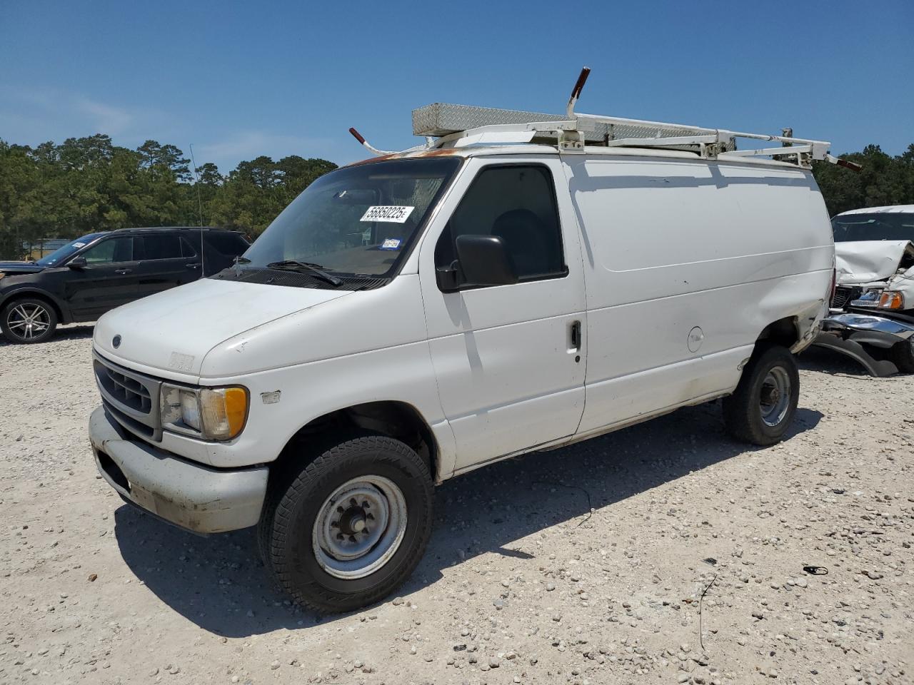 2000 Ford Econoline E350 Super Duty Van VIN: 1FTSE34F9YHA77831 Lot: 56850225