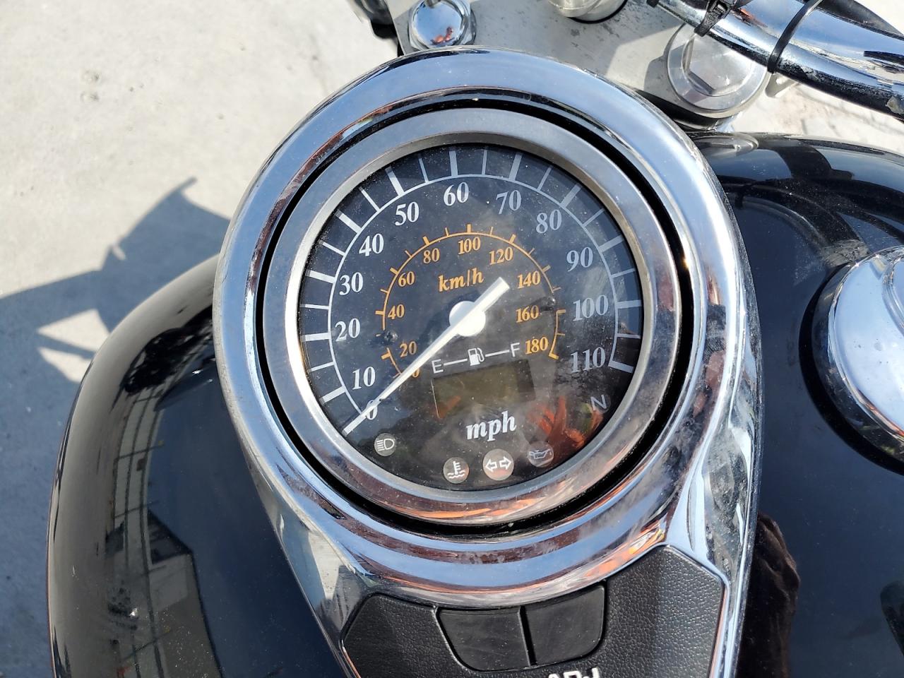 2004 Suzuki Vl800 VIN: JS1VS54A042103049 Lot: 56038625
