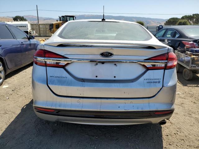  FORD FUSION 2018 Silver