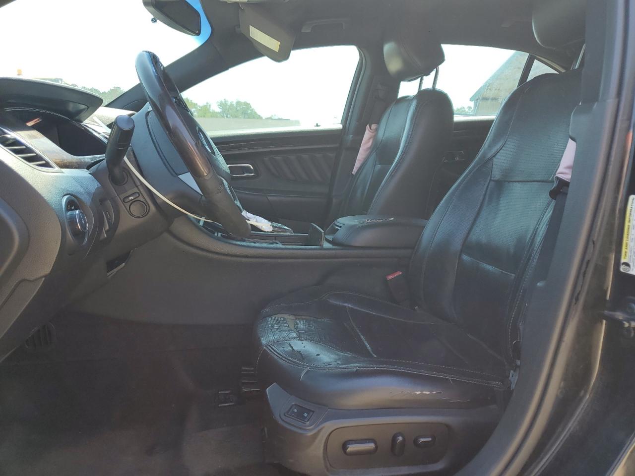 2015 Ford Taurus Limited VIN: 1FAHP2F82FG103711 Lot: 57158265