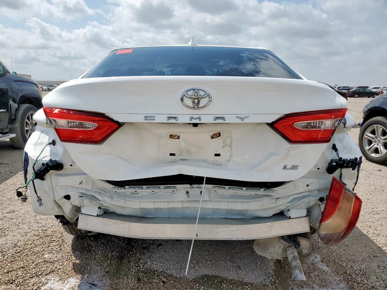 2020 Toyota Camry Le VIN: 4T1C11AK1LU937321 Lot: 56680945